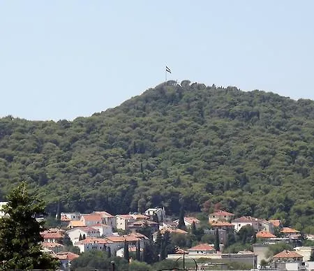 Vujevic Guest house 3*