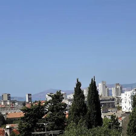 Guest house Vujevic