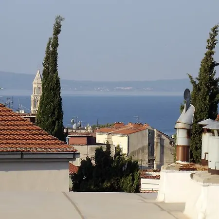Vujevic Guest house 3*