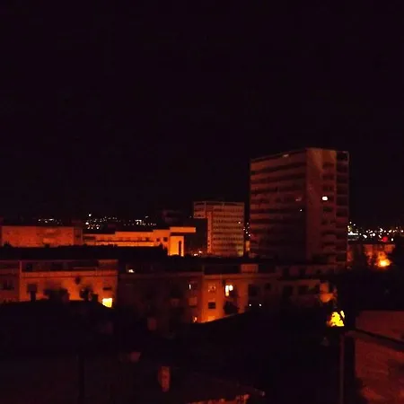 Vujevic בית הארחה 3*